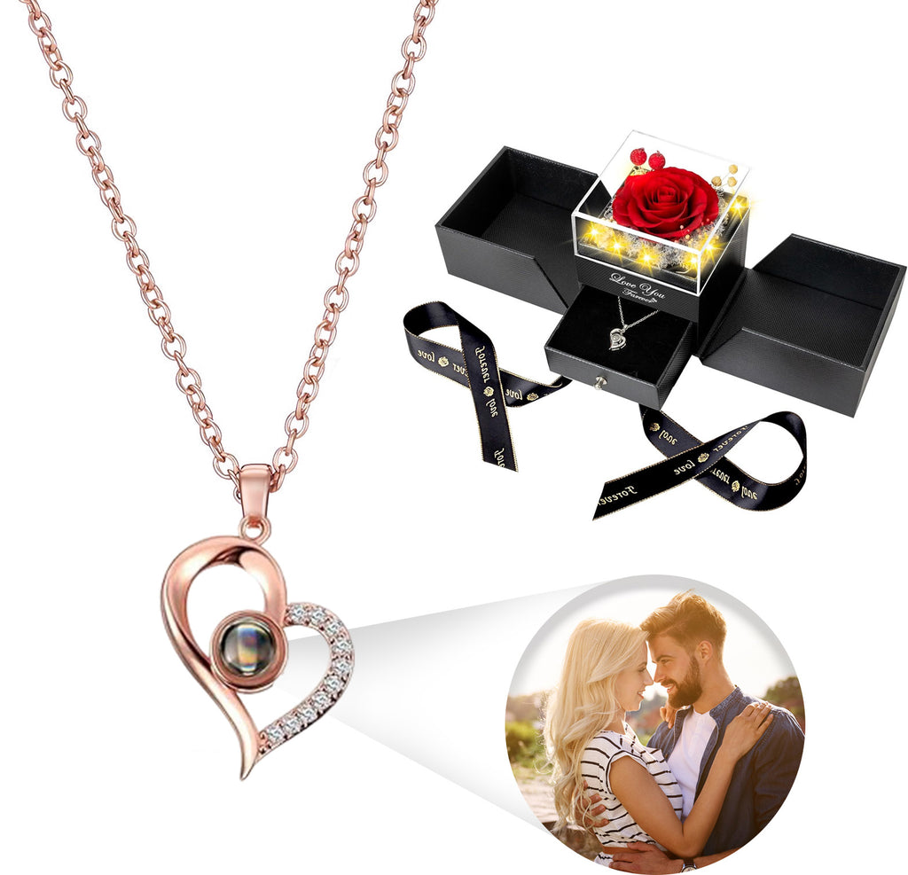 Custom Projection Necklace – “I Love You” in 100 Languages | Heart-Shaped Photo Pendant
