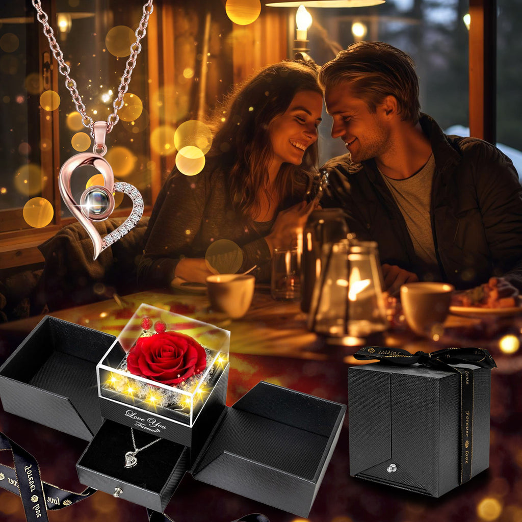 Custom Projection Necklace – “I Love You” in 100 Languages | Heart-Shaped Photo Pendant